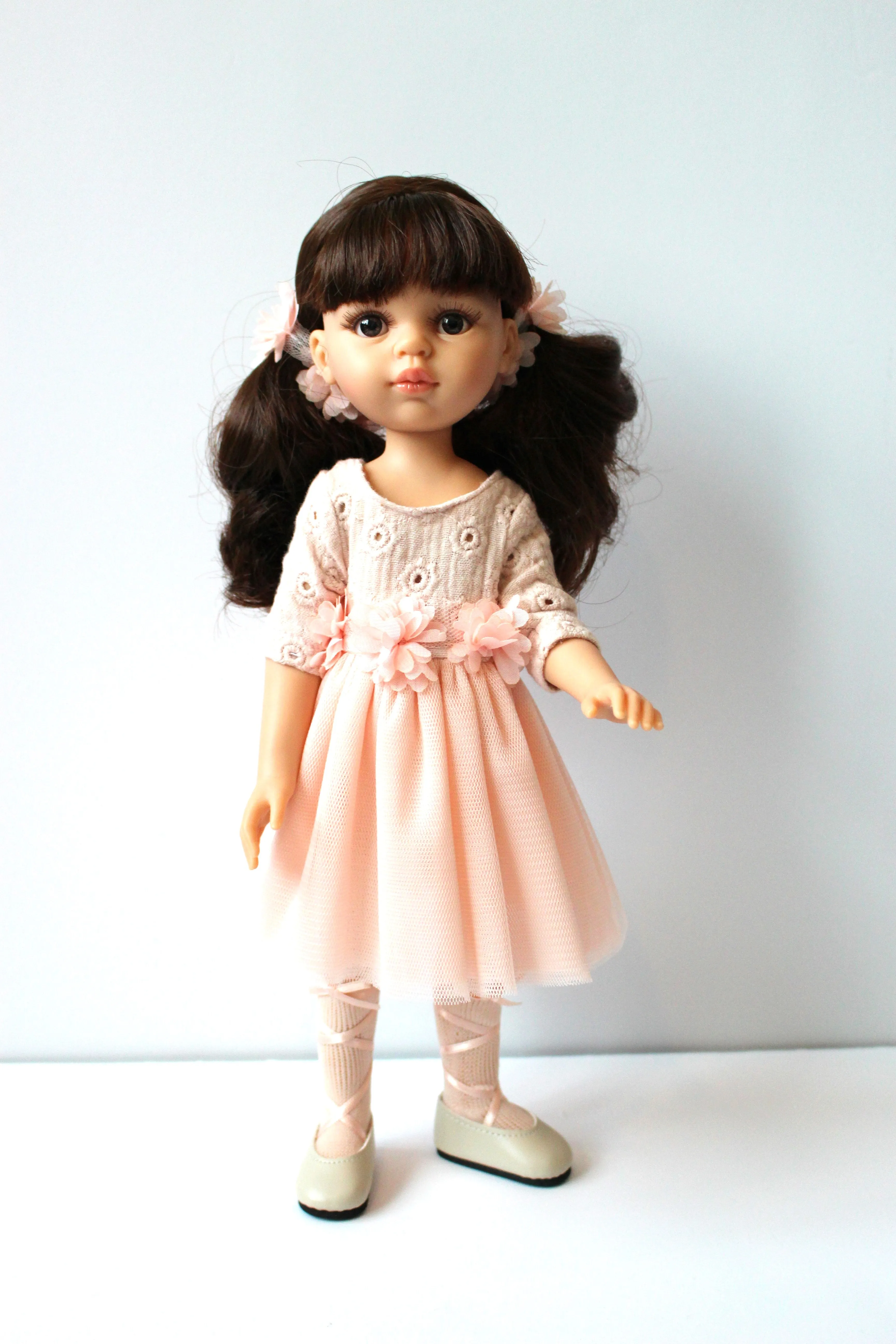 Articulated Dancer Special Doll (Las Amigas)