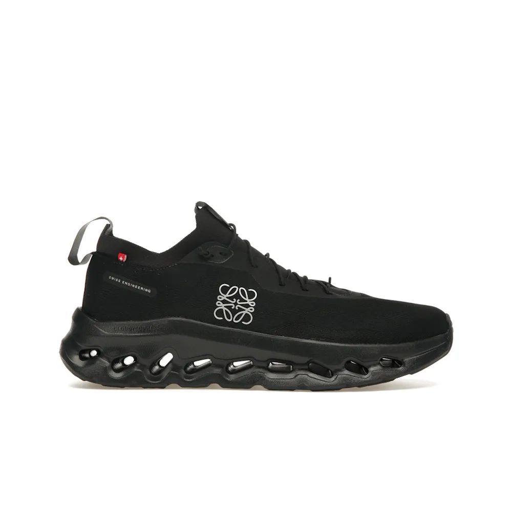 On Running Cloudtilt Loewe All Black
