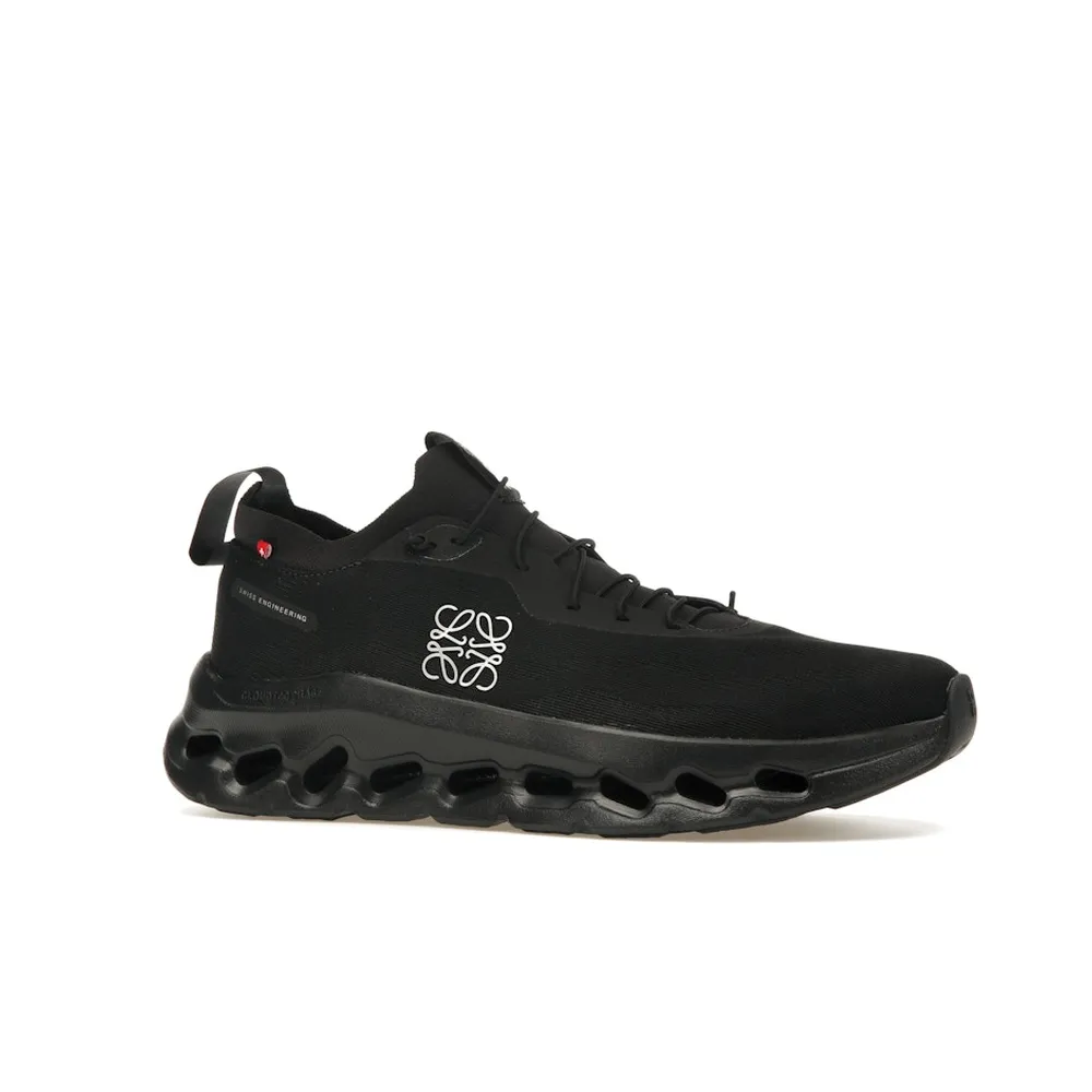 On Running Cloudtilt Loewe All Black