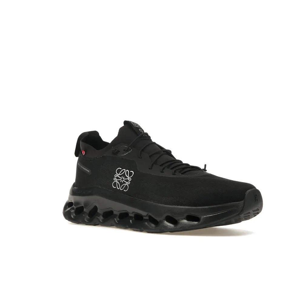 On Running Cloudtilt Loewe All Black