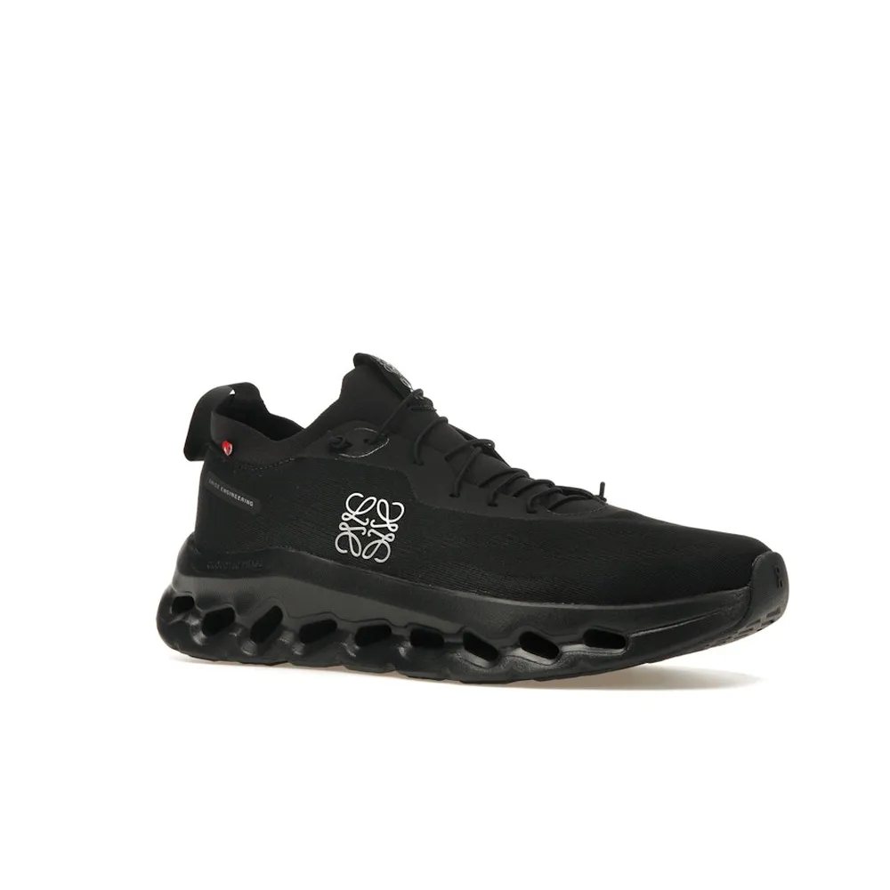 On Running Cloudtilt Loewe All Black